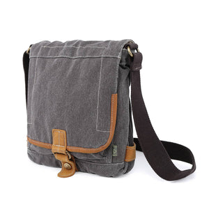 Oak Hill Canvas Crossbody Bag: Army Green