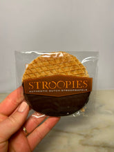 Load image into Gallery viewer, Stroopwafel Single Packs: Traditional
