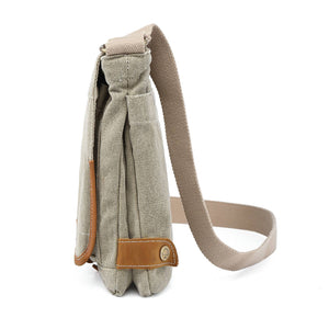 Oak Hill Canvas Crossbody Bag: Army Green